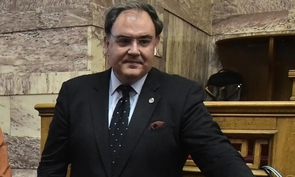 Σαρηγιάννης: Θα έχουμε αποκλιμάκωση των κρουσμάτων και μείωση του δείκτη μεταδοτικότητας R
